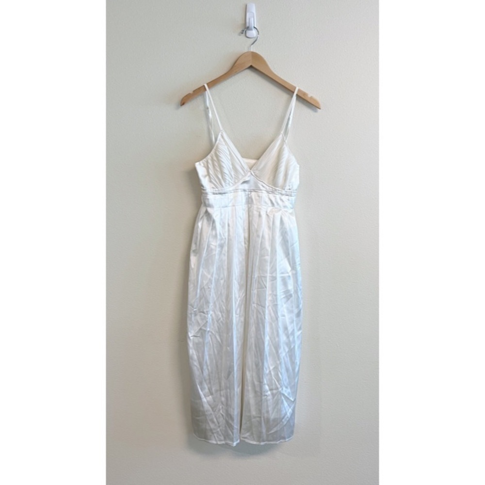 Cotton Candy LA White Satin Pleated Sleeveless Midi Dress